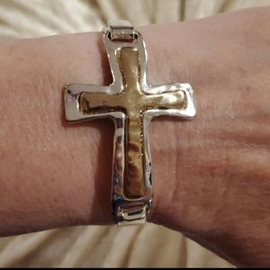 Cross bracelet